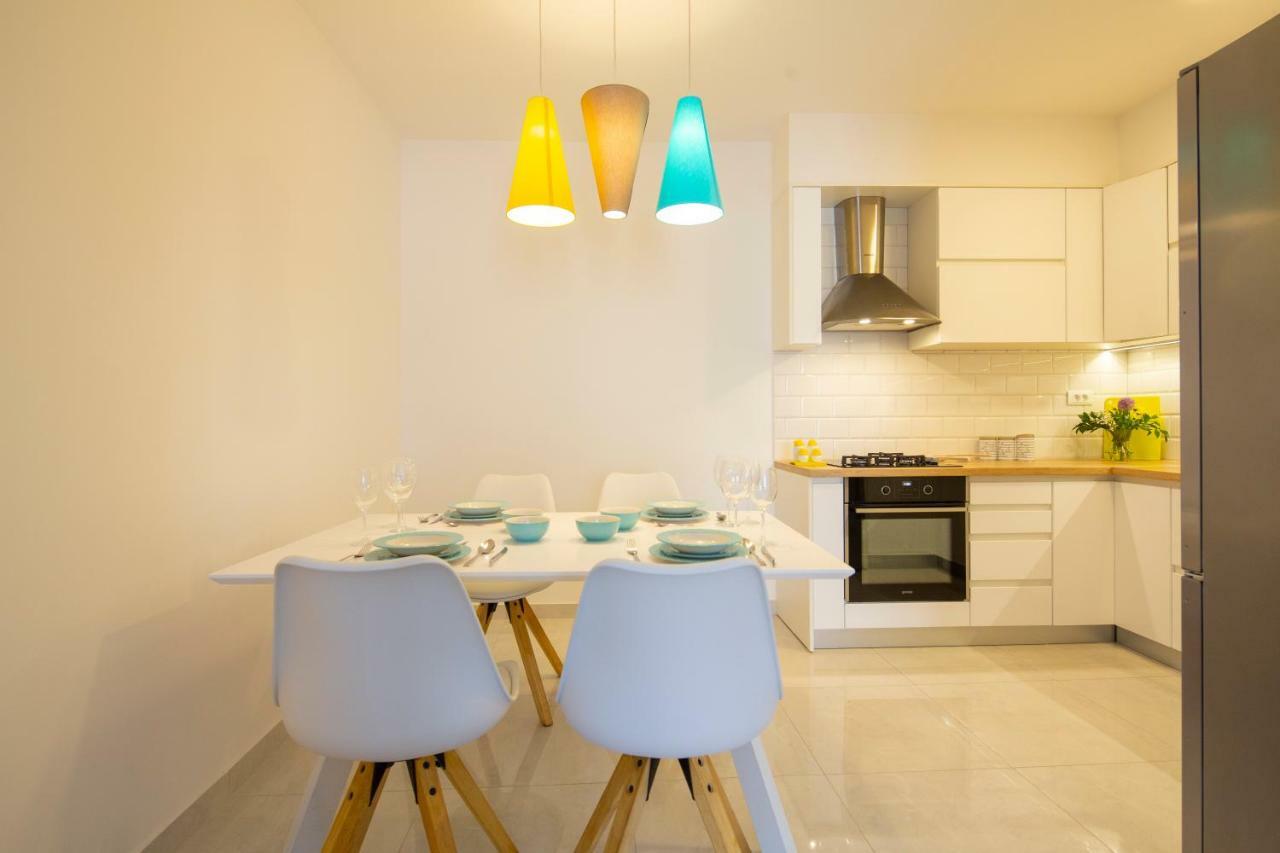 Apartman Pjero 3+2 Makarska Eksteriør billede